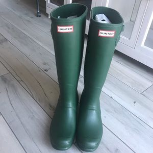 BRAND NEW Hunter Green TallHunter Boots